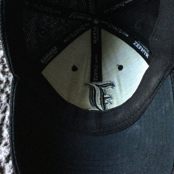 University of Louisville Cardinals Fitted Hat/Cap - Picture 5 of 6